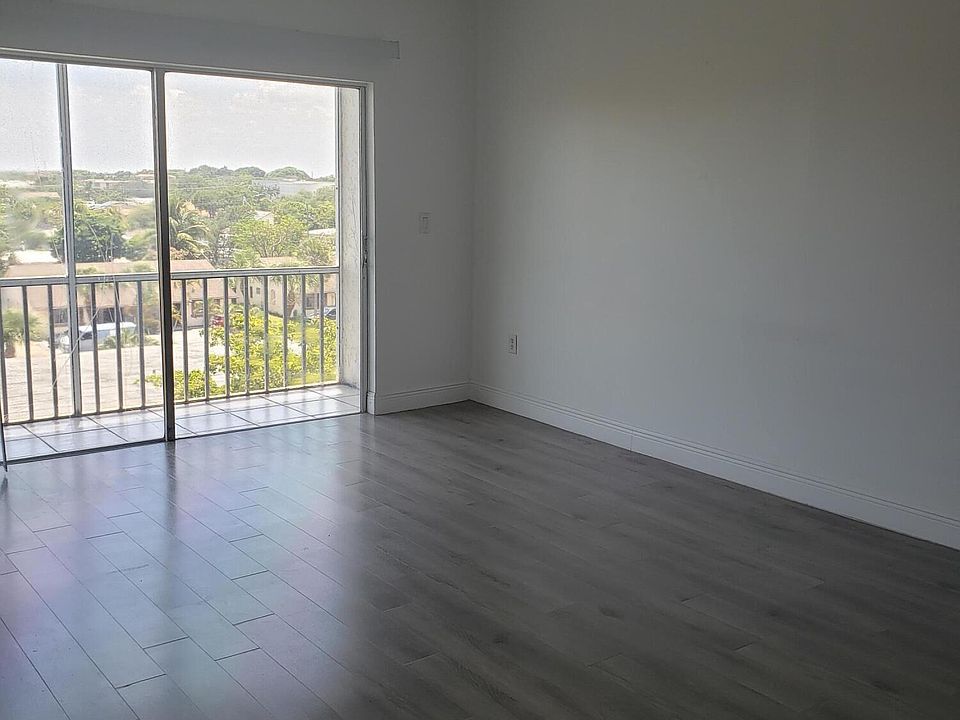 1st image of 55 SW 2nd Ave #5110