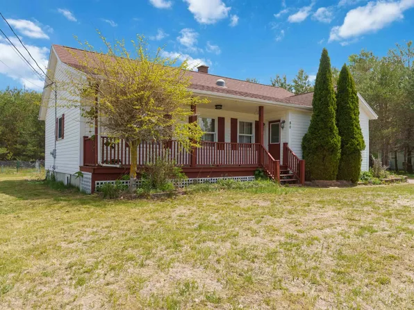 80 Old Runway Dr, Annapolis, NS B0S 1P0
