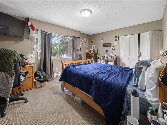 3rd image of 700 Stancombe Pl
