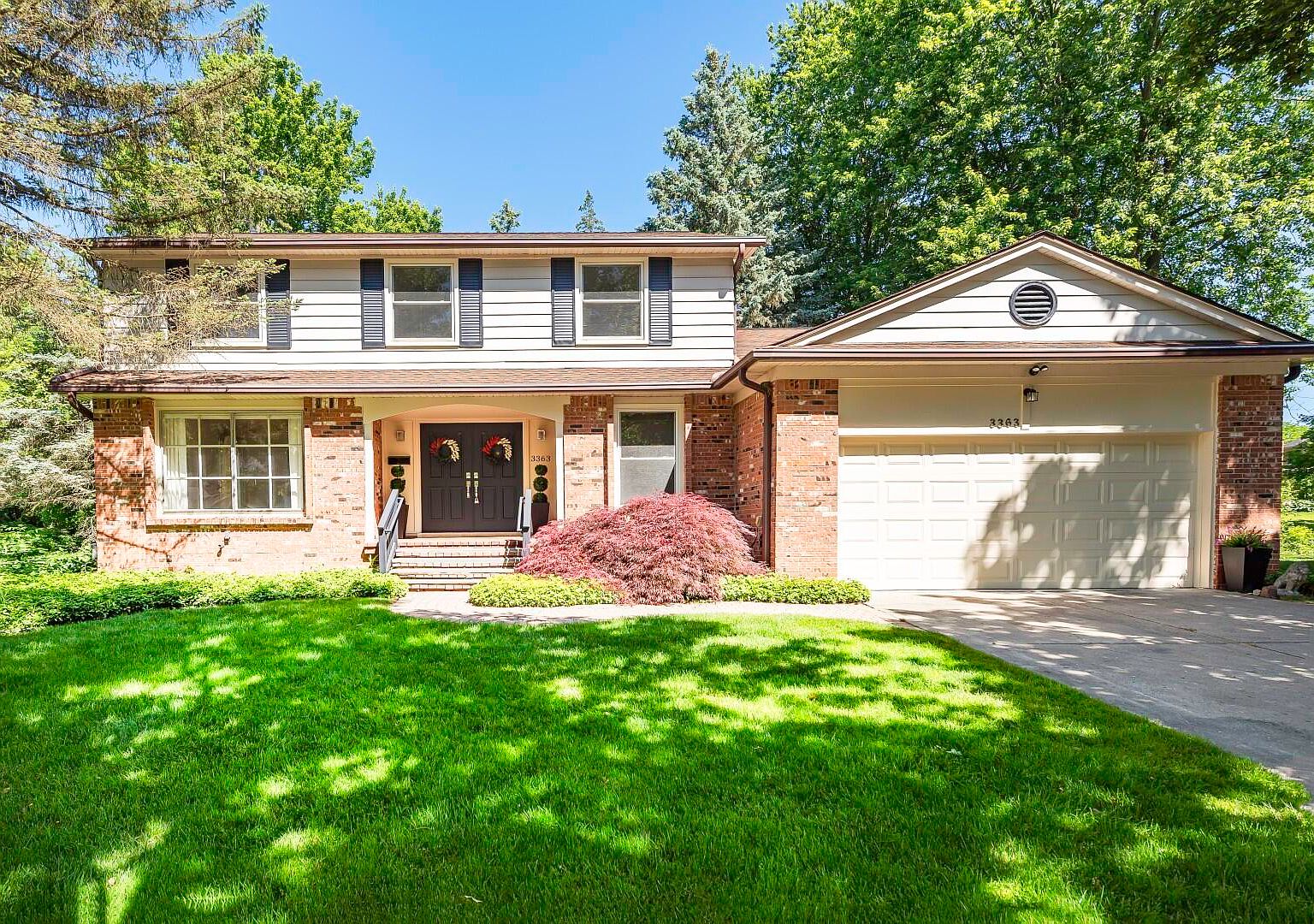 3363 Yellowstone Dr, Ann Arbor, MI 48105 | MLS #26027947 | Zillow