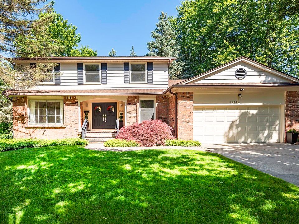 1st image of 3363 Yellowstone Dr