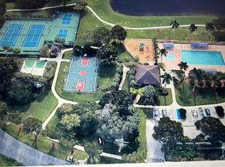 19002 Cloud Lake Cir, Boca Raton, FL 33496