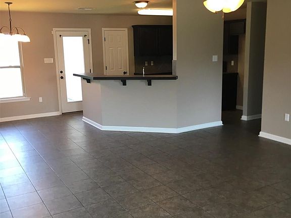 4th image of 42412 Cedarstone Ave