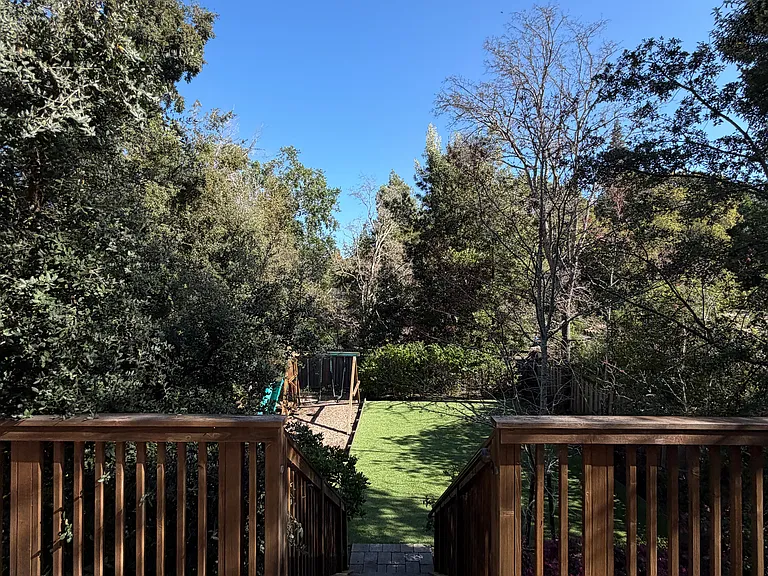 2509 Easton Dr — Photo 27