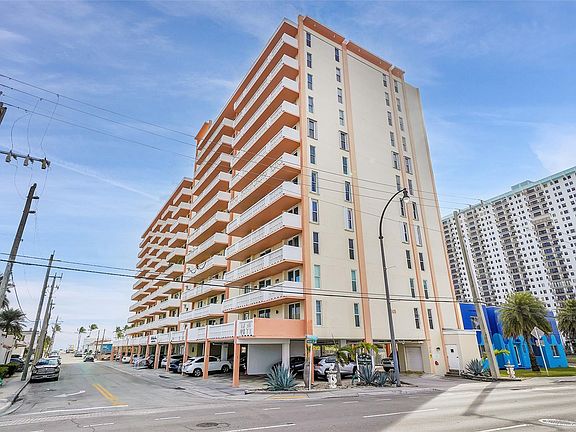 4th image of 801 S Ocean Drive #804