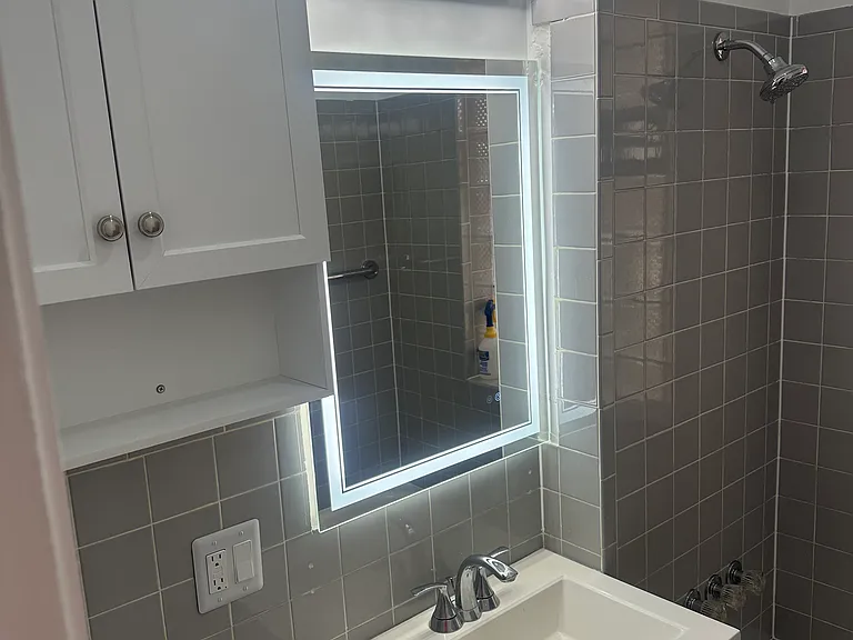 1712 N Nagle Ave #1 — Photo 15