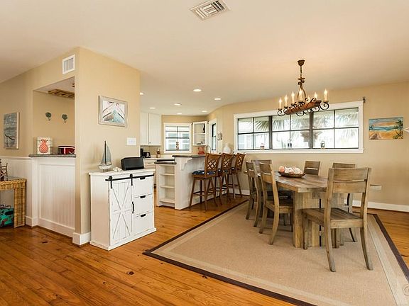 5th image of 4223 Sand Crab Ln