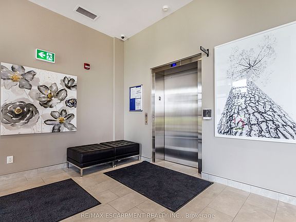 5th image of 175 Commonwealth St #306