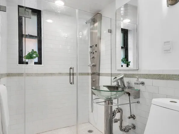 81 Bedford Street image 6 of 8