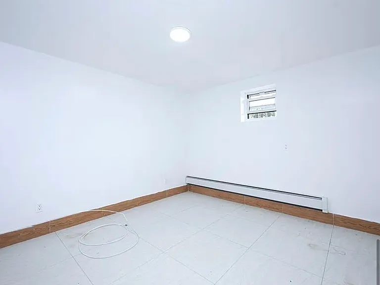 19 Winfield St #1 — Photo 3