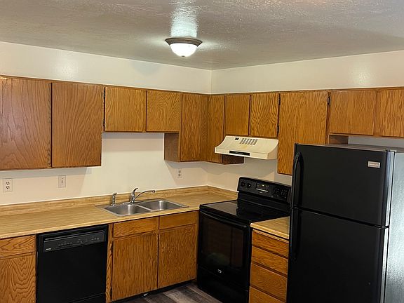 2nd image of 4688 S Carnegie Tech St #4