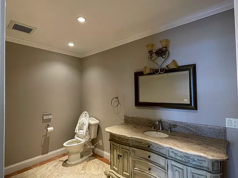 6600 Sea Cove Dr — Photo 37