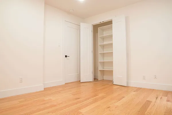 Rented by Compass | media 19