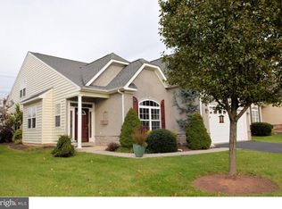 4377 Meadowridge Ln, Collegeville, PA 19426