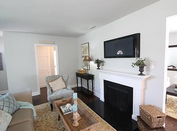 Living Room w/ fire place