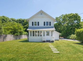 34 Lamb Ave, Quogue, NY 11959