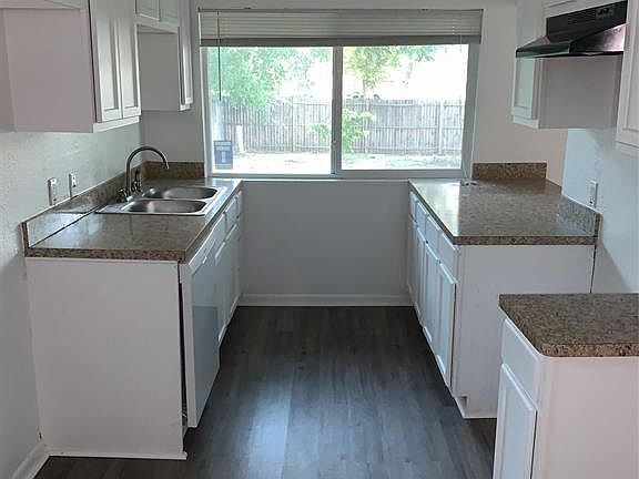 5th image of 3107 Hanover Dr