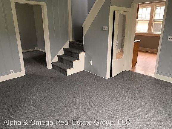 3rd image of 410 N Market St