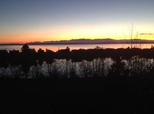 1288 Farragut Dr, Coupeville, WA 98239