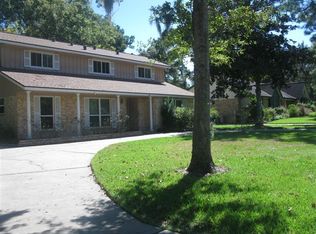5026 Casa Grande Dr, Dickinson, TX 77539