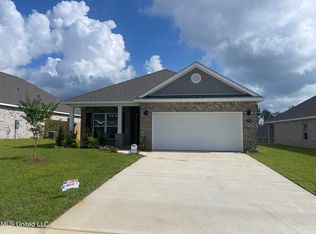 17781 Kelso Dr, Diberville, MS 39540