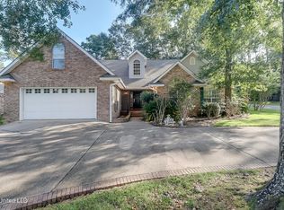 84122 Bayou Dr, Diamondhead, MS 39525