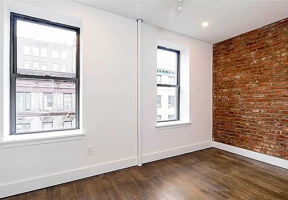 5th image of 217 Thompson St APT 38