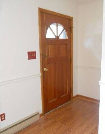 2nd image of 4005 Summerset Dr