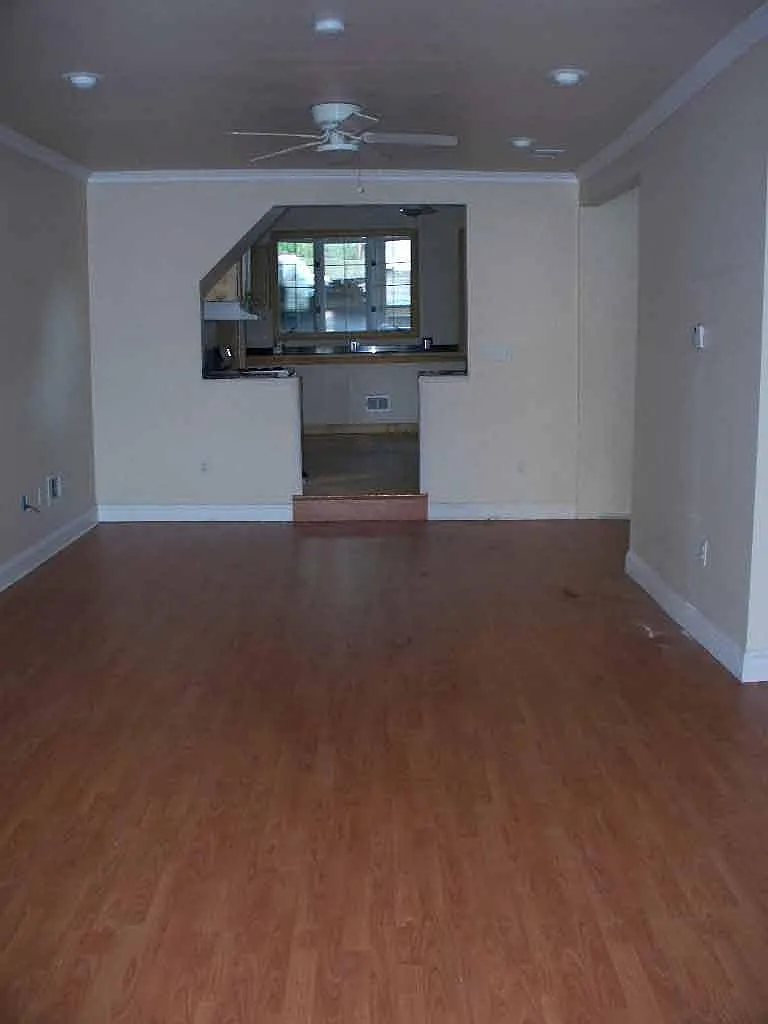 2412 Leticoe Street — Photo 4