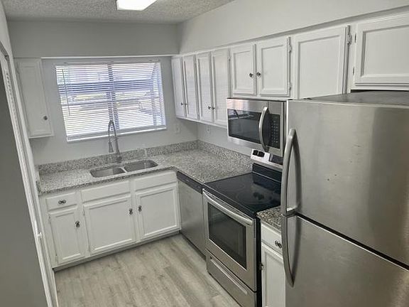 3rd image of 180 White Fawn Dr #180