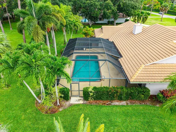 9405 Dundee Drive, Lake Worth, FL 33467