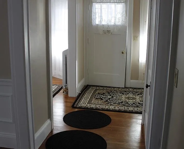 17 Surry Rd — Photo 7