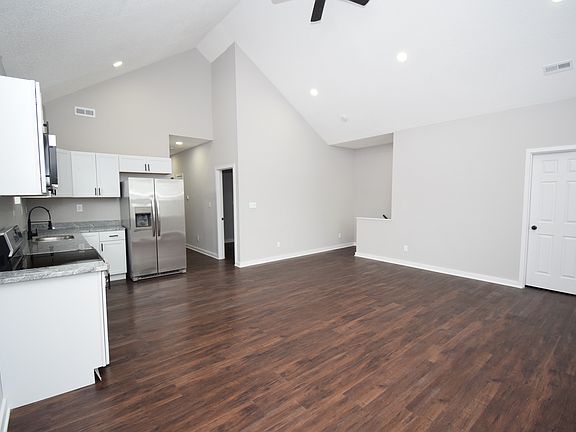 2nd image of 25 N Drexel Ave #A & B