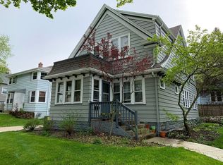 3203 S Illinois Ave, Milwaukee, WI 53207