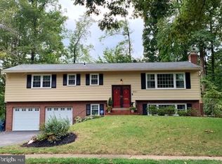 8321 Epinard Ct, Annandale, VA 22003