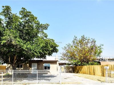 1504 Ardmore St, Las Vegas, NV, 89104