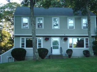 19 Jaye St, Plymouth, MA 02360