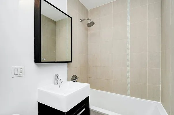 Rented by Casa Blanca Real Estate | media 19