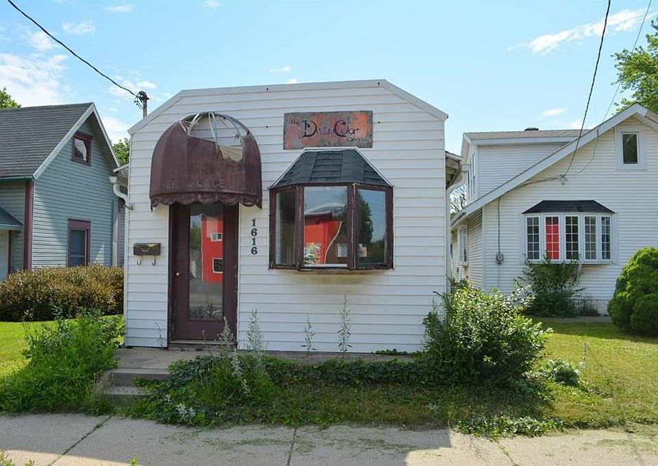 2nd image of 1618-1620 N Walnut St