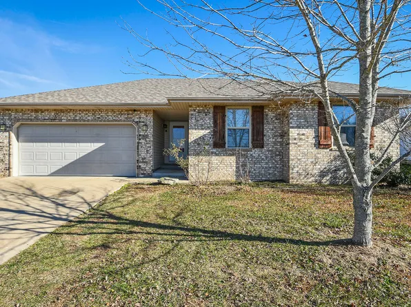 6206 N 13th Avenue, Ozark, MO 65721