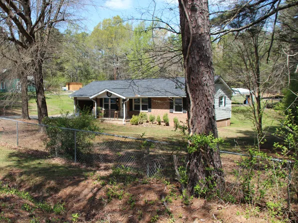 822 Clayton Rd, Durham, NC 27703