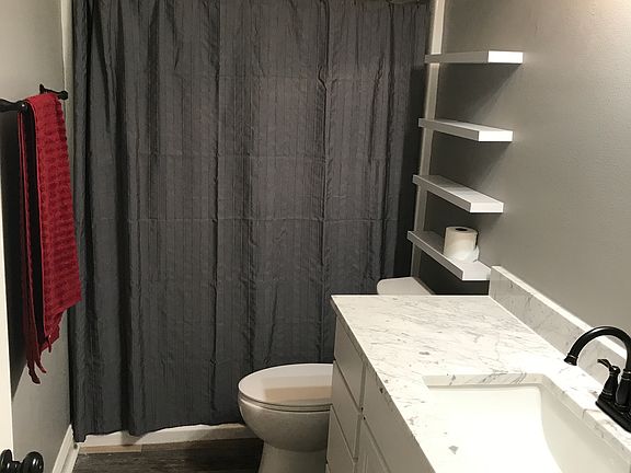 3rd image of 7467 Magnolia Garden Ct