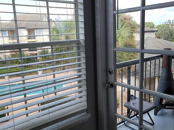 3rd image of 1972 Lake Atriums Cir APT 197