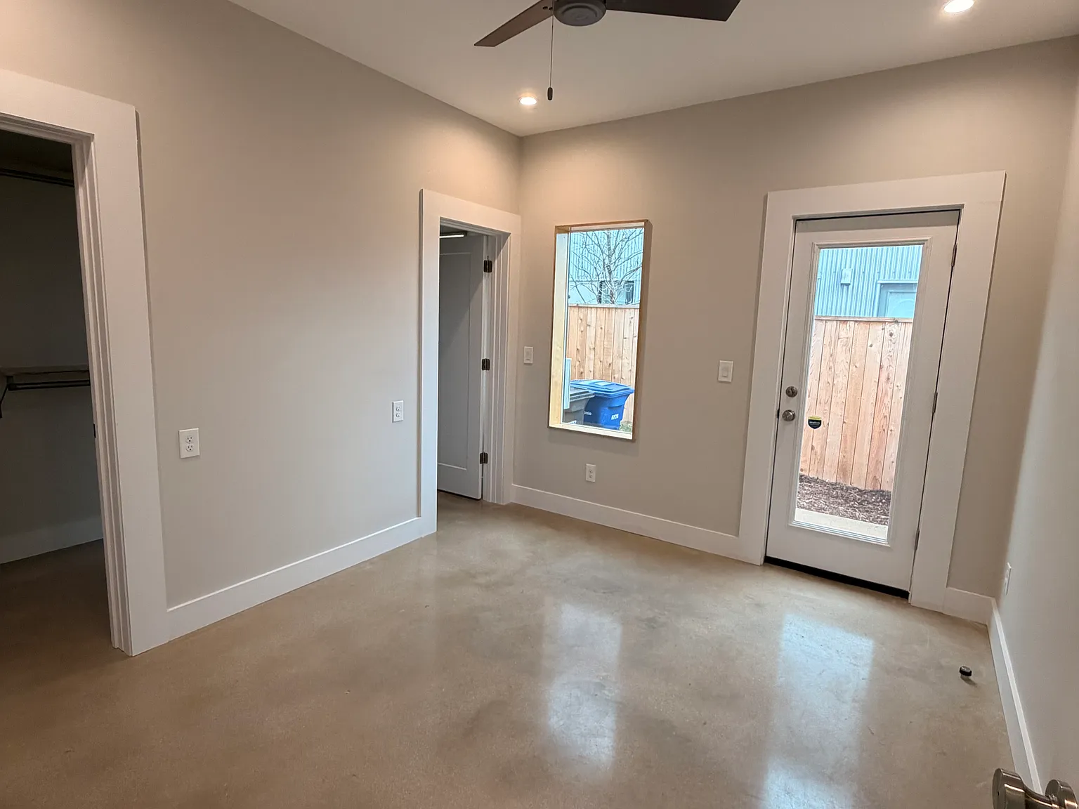 2 bed, 1.5 bath, 1100 sqft, $1,950 — Photo 3