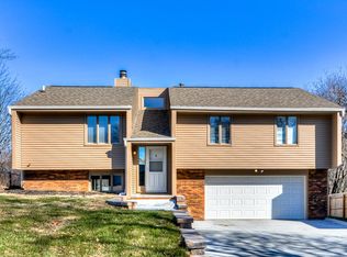 2517 S 161st Cir, Omaha, NE 68130