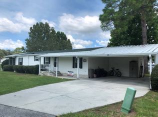 115 Park Ln, Leesburg, FL 34788