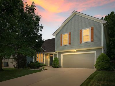 16208 Sunset St, Olathe, KS, 66062