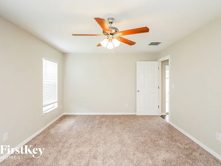 2898 Harlow Ave — Photo 7