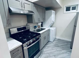 656 Park Ave, Long Beach, CA 90814