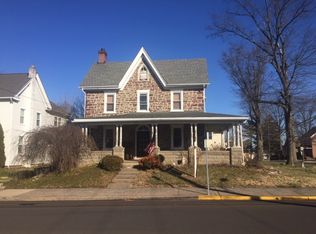 5 Main St, Telford, PA 18969